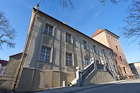 Zamek przy Alei Wielkopolskiej